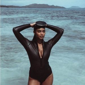 Abysse Lotte Springsuit in Black, small